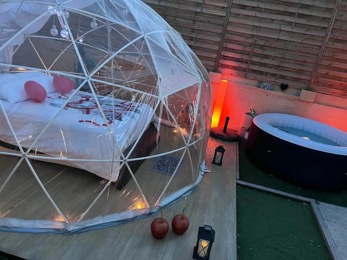 Bulle Insolite Frejus Hotel 0*,  France