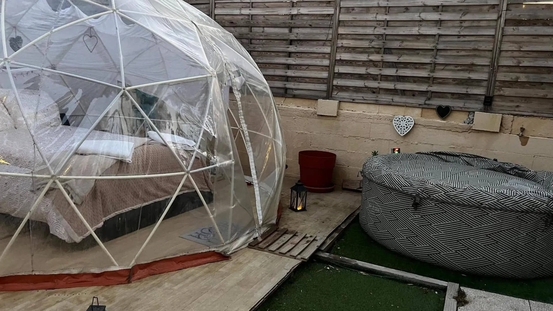 Luksustelt Bulle Insolite Frejus Hotel